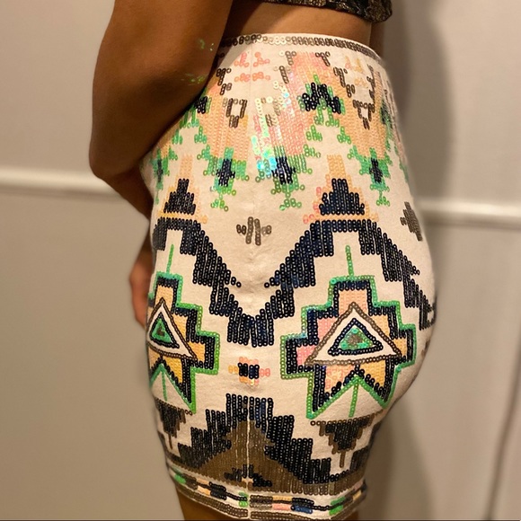 DATE NIGHT/bar night skirt - Picture 7 of 7